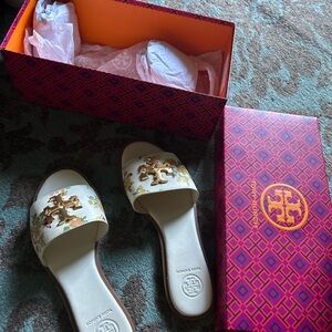 Tory Burch Gold and White Sandals with Iconic Medallion